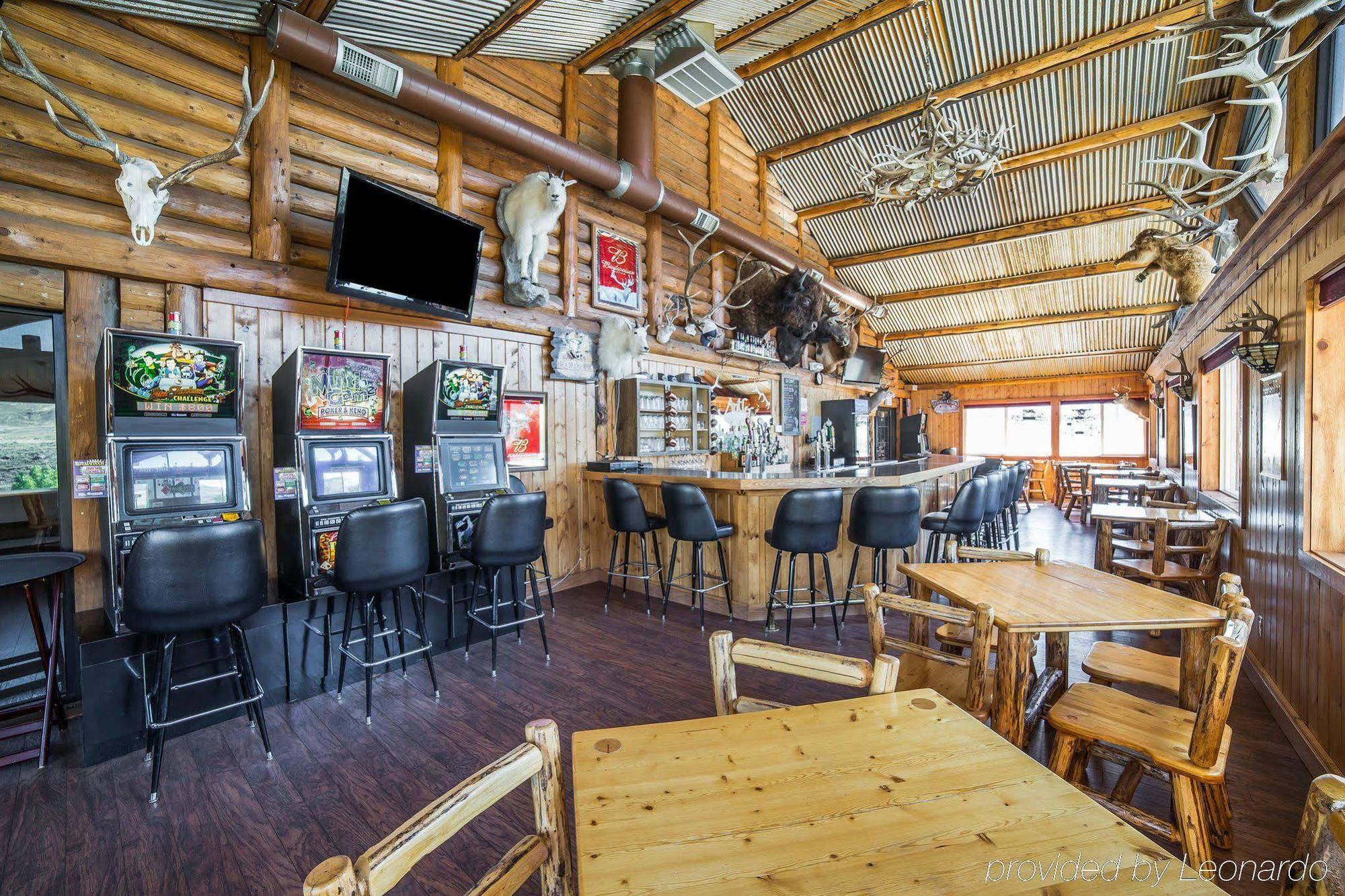 The Antler Lodge - Gardiner Esterno foto